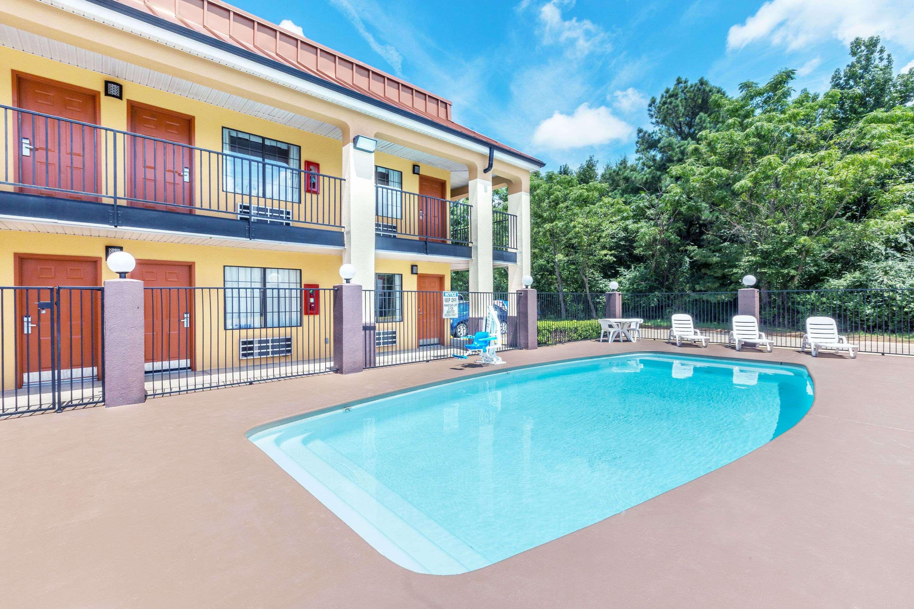 Days Inn By Wyndham Rayville Экстерьер фото
